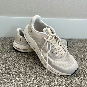 On Cloud Women’s Cloudnova Form 2 TT, Cream/Ivory, 7.5